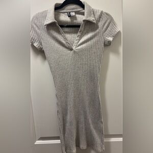 DIVIDED H&M collared bodycon dress